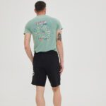 23001050401 Terry Vermuda back