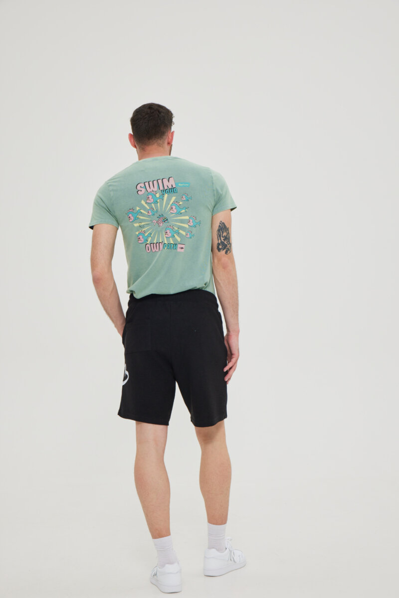 23001050401 Terry Vermuda back