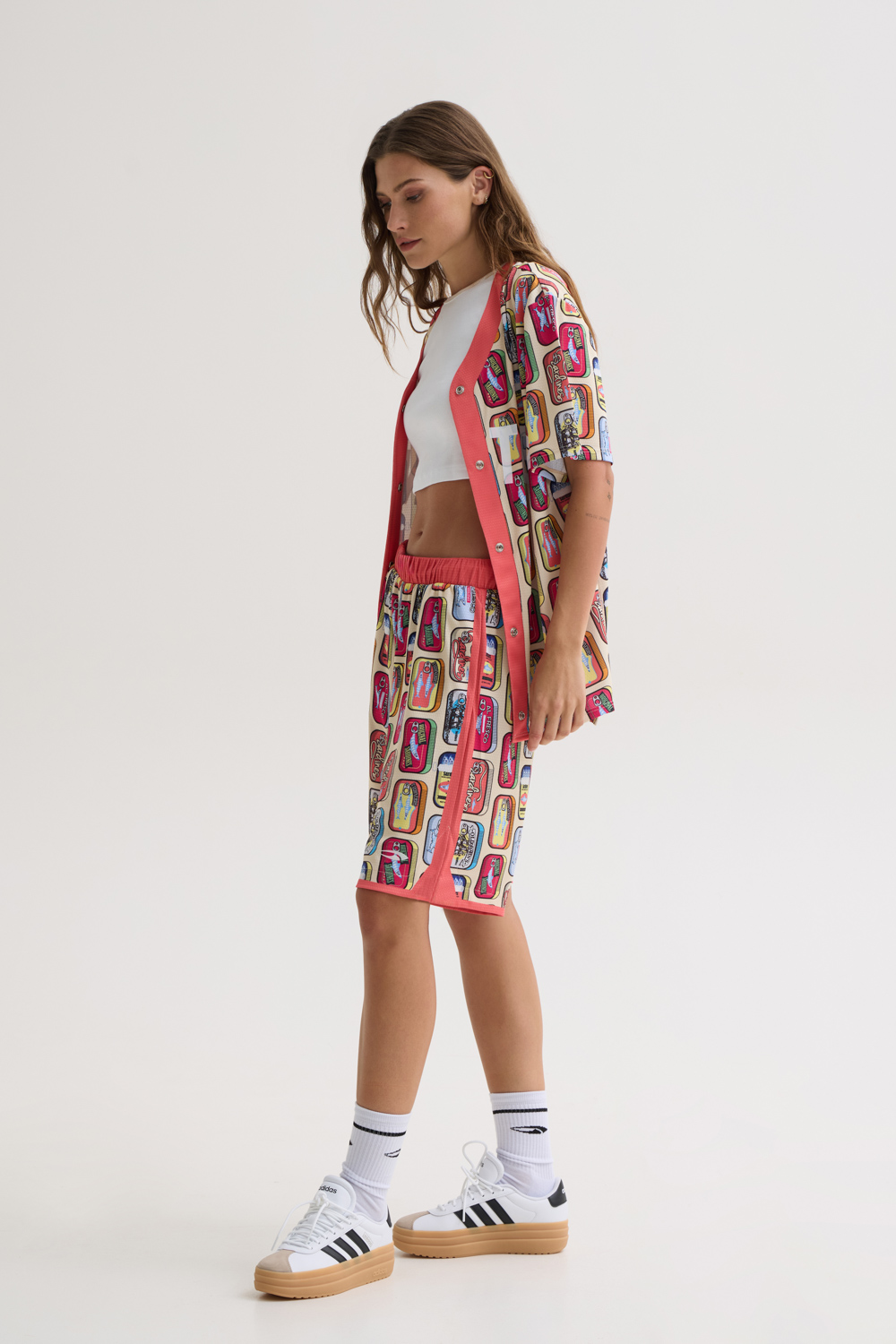 25001330100-3_side (2)